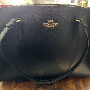 Very gently used (2x) Coach tote bag